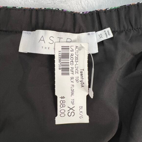 ASTR The Label Livie Floral Ruched Smocked Sleeve Top Sweetheart Neck SZ XS NWT - Picture 7 of 12